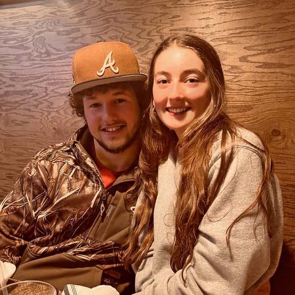 Meet your Posher, Julia - Picture 1 of 1